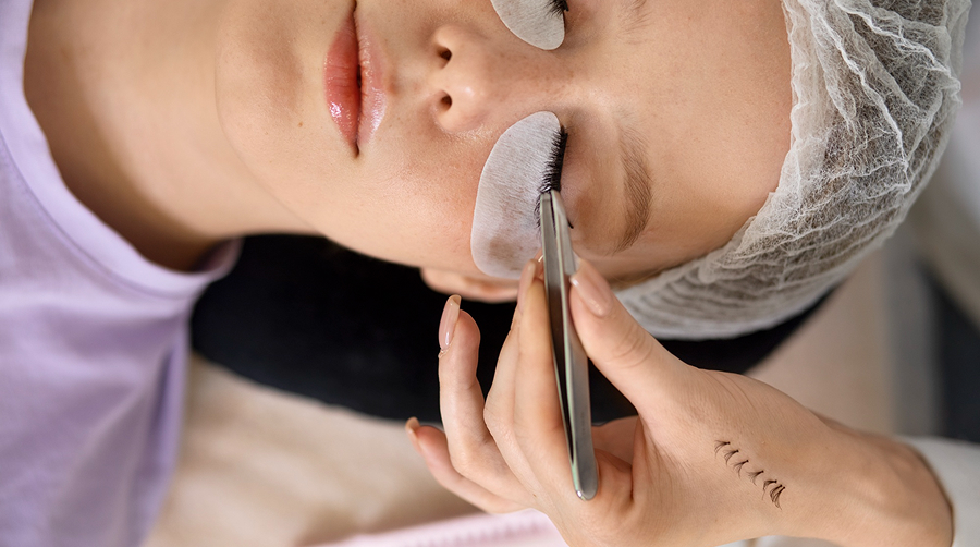  Eyelash Extensions in Broadway, NYC
